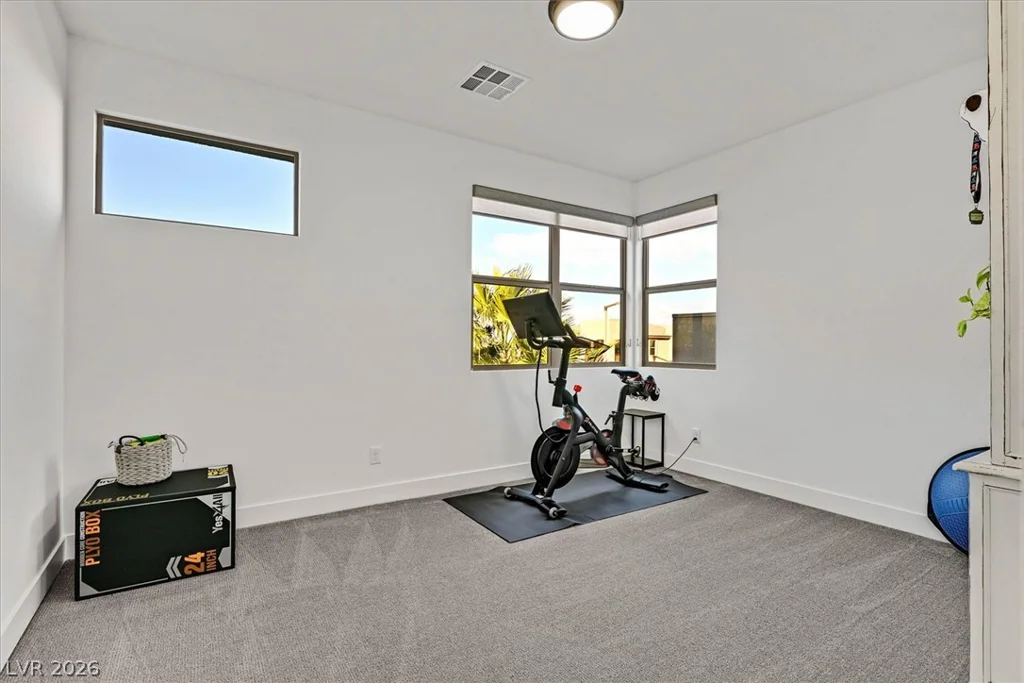 10287 Meridian Hill, Las Vegas, NV 89135