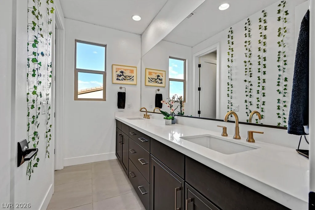 10287 Meridian Hill, Las Vegas, NV 89135