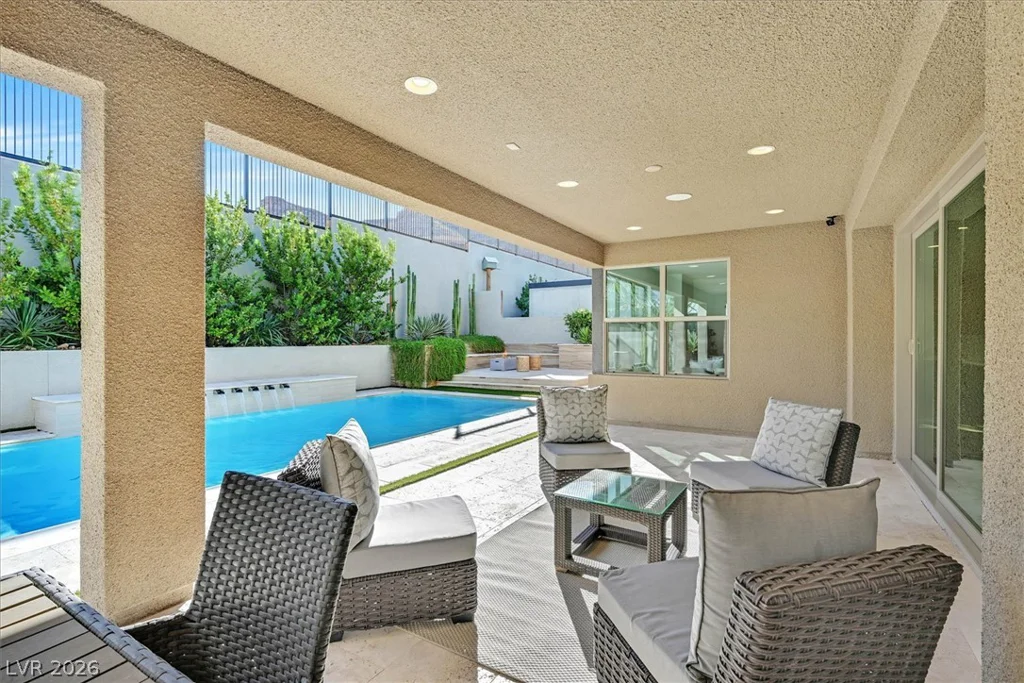 10287 Meridian Hill, Las Vegas, NV 89135