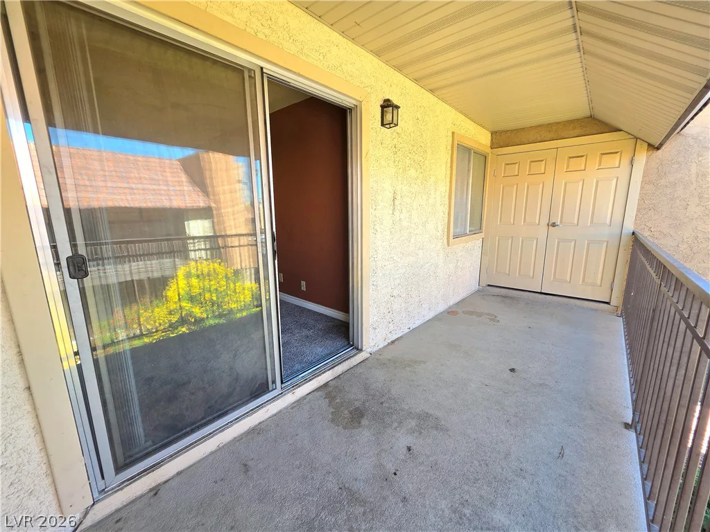 4470 Sandy River, Las Vegas, NV 89103