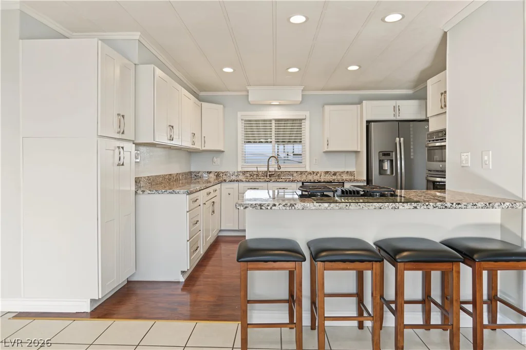 6617 Pearblossom, Las Vegas, NV 89108