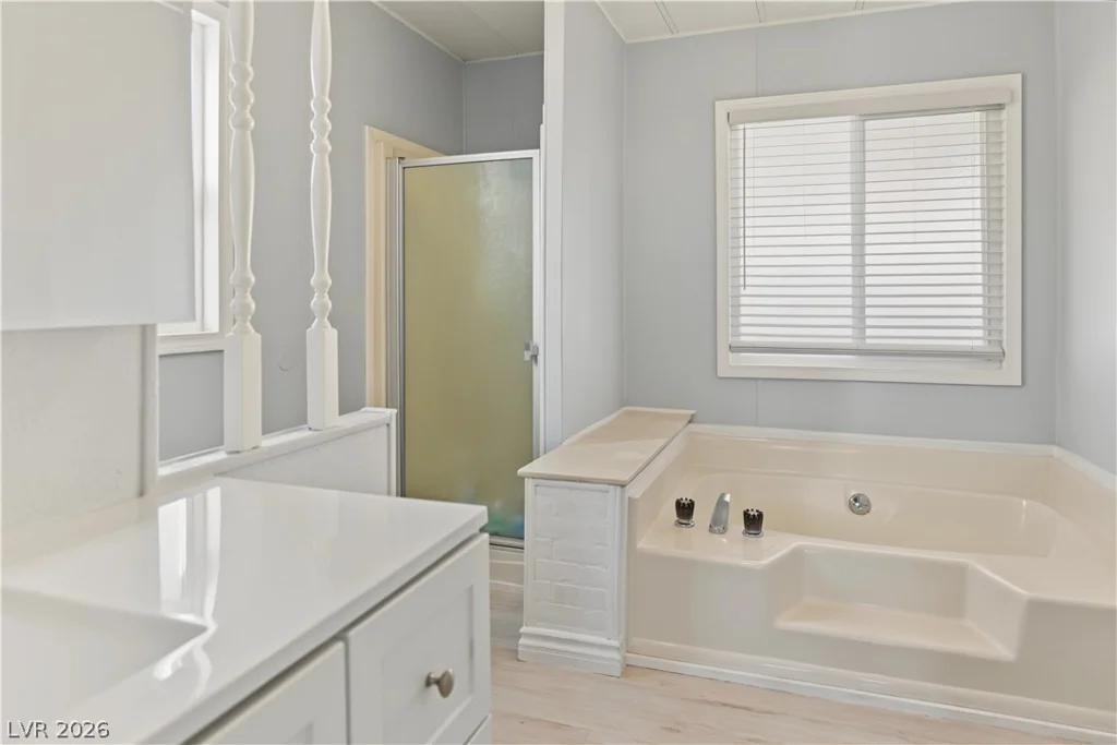6617 Pearblossom, Las Vegas, NV 89108