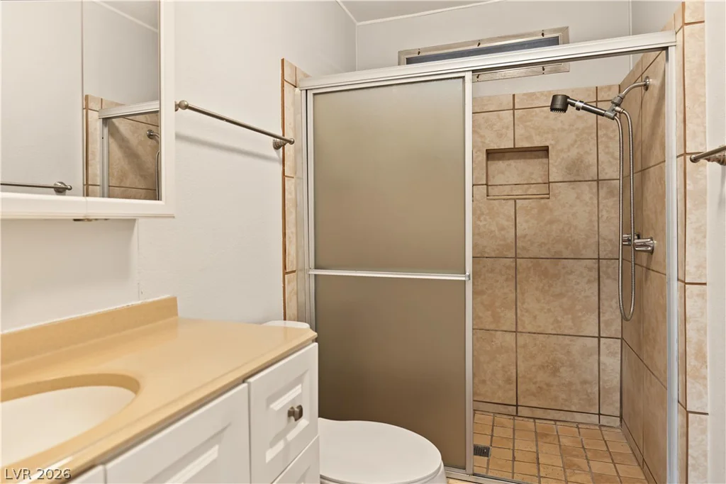 6617 Pearblossom, Las Vegas, NV 89108