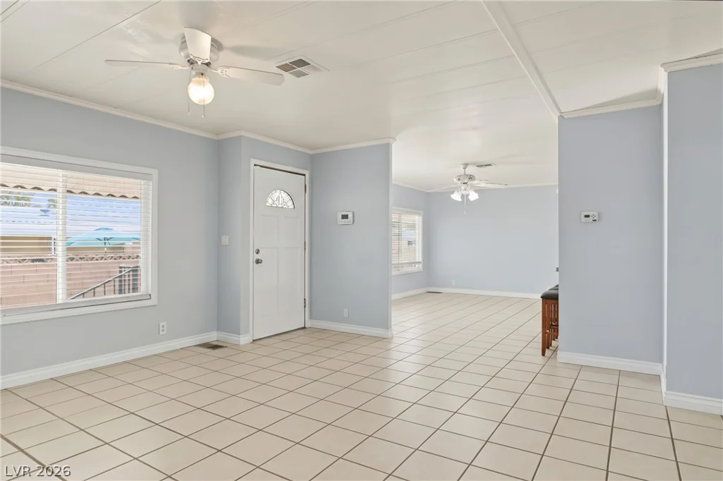6617 Pearblossom, Las Vegas, NV 89108