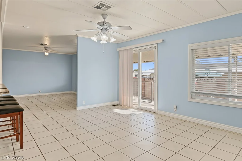 6617 Pearblossom, Las Vegas, NV 89108