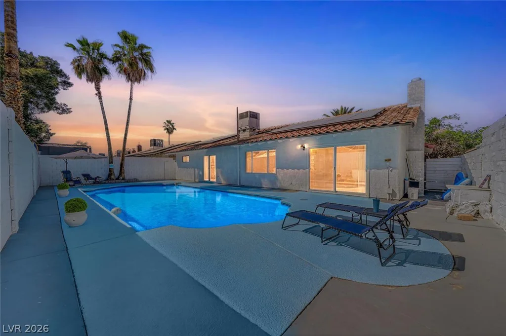 6191 Bullion, Las Vegas, NV 89103