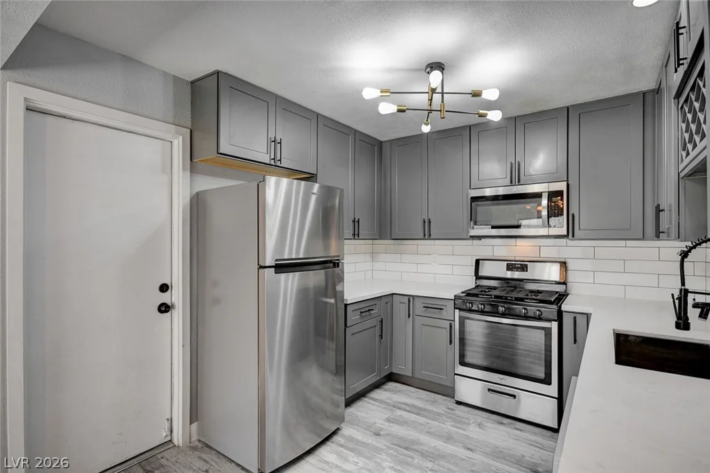 6712 Accent, Las Vegas, NV 89108