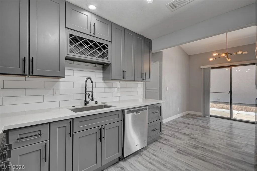 6712 Accent, Las Vegas, NV 89108
