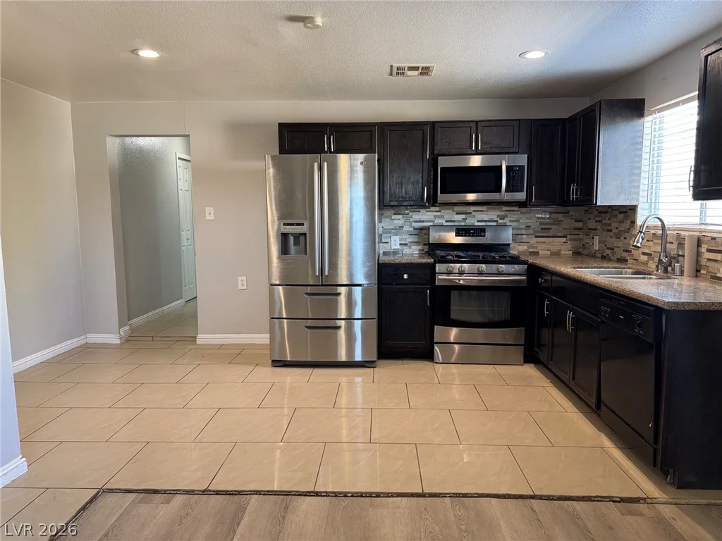 1504 Ardmore, Las Vegas, NV 89104