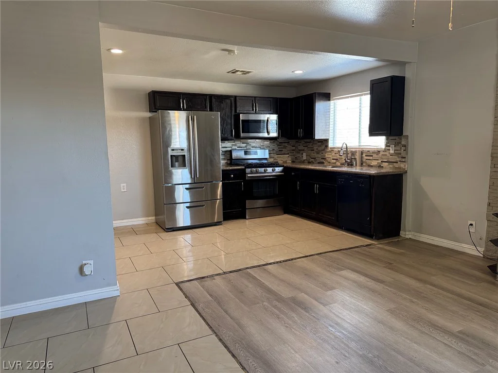 1504 Ardmore, Las Vegas, NV 89104