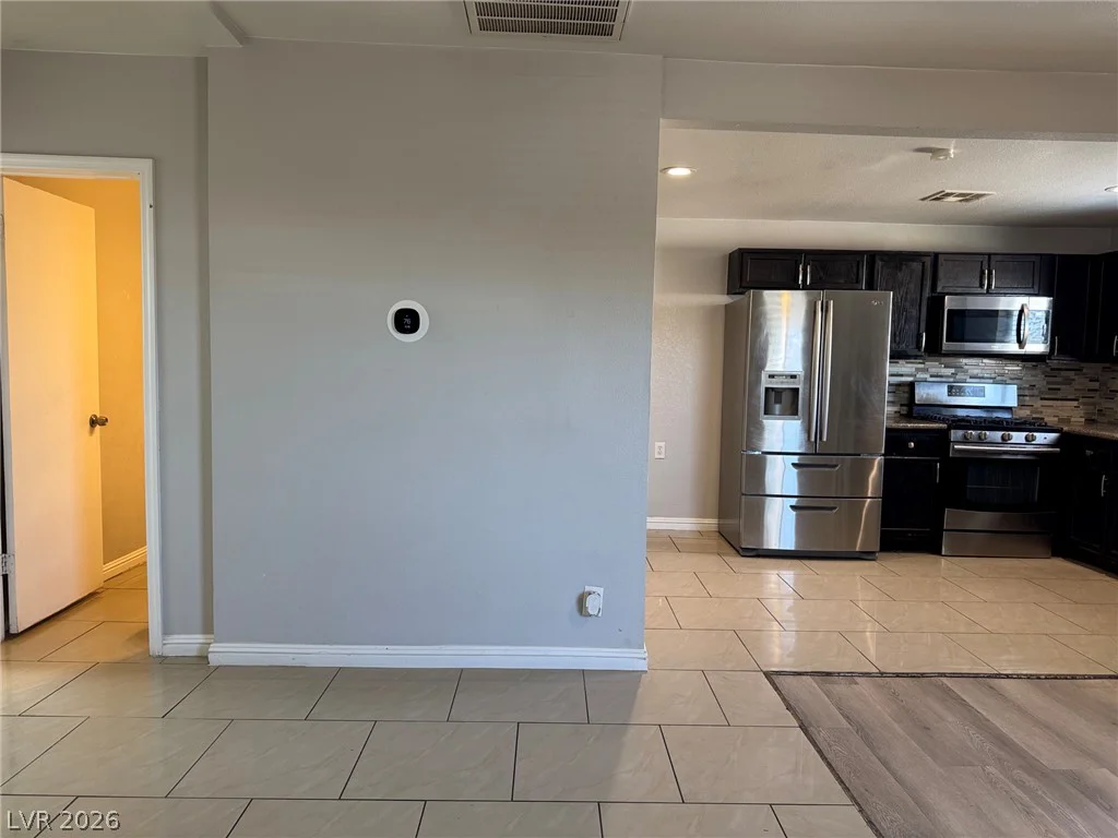 1504 Ardmore, Las Vegas, NV 89104