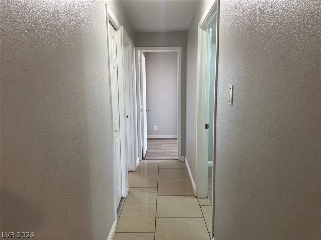1504 Ardmore, Las Vegas, NV 89104