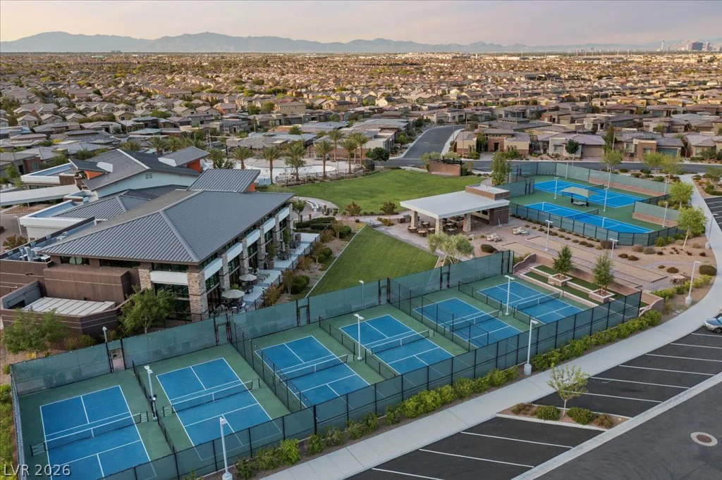 6722 Desert Crimson, Las Vegas, NV 89148