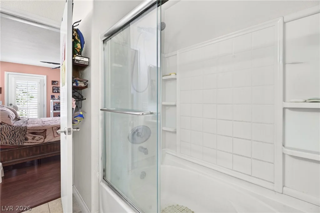 519 Midsummer, Las Vegas, NV 89183