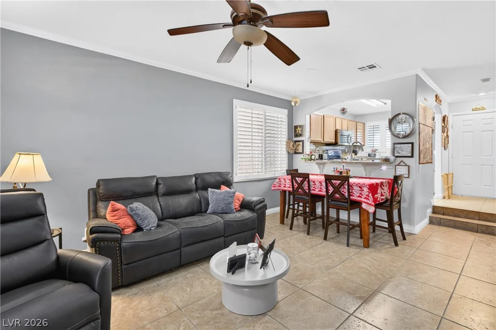 519 Midsummer, Las Vegas, NV 89183