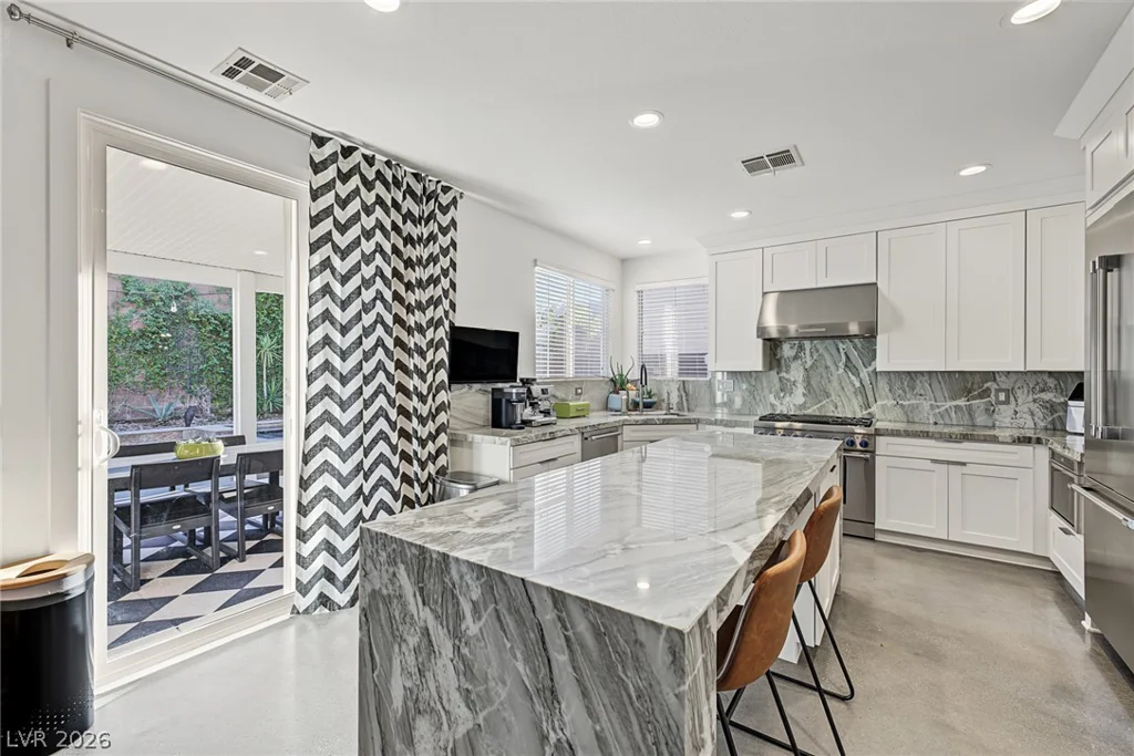 7003 Grand Junction, Las Vegas, NV 89179