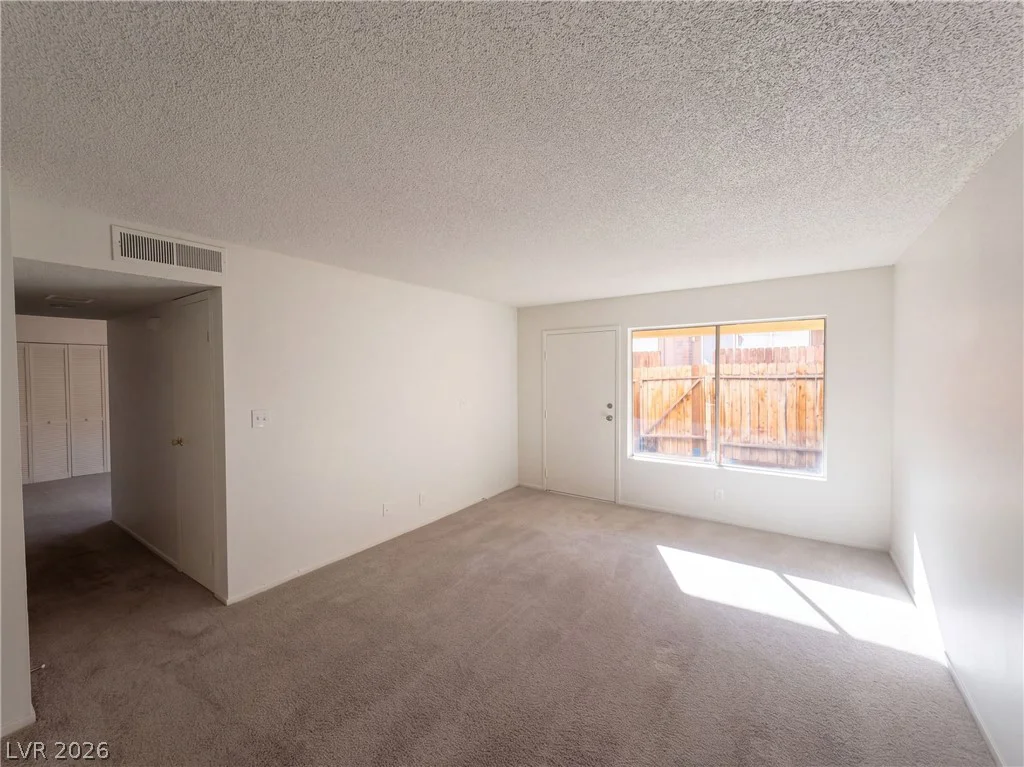 1511 Living Desert, Las Vegas, NV 89119