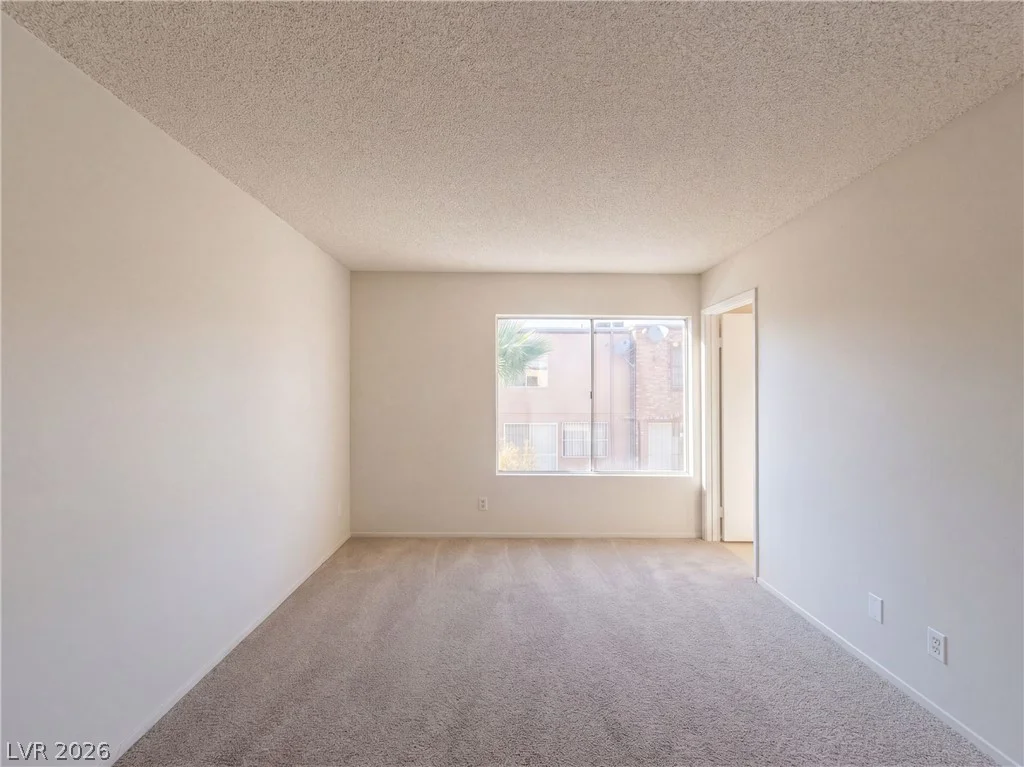 1511 Living Desert, Las Vegas, NV 89119