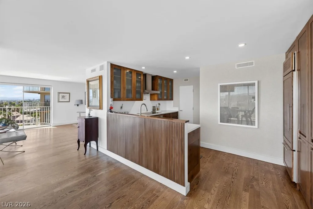 3111 Bel Air, Las Vegas, NV 89109