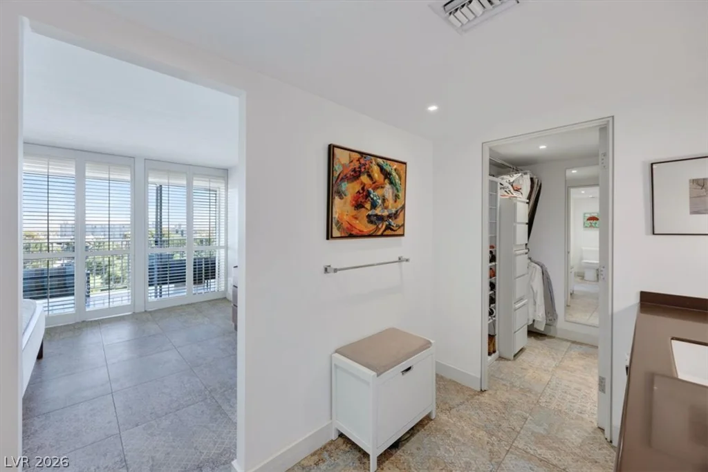 3111 Bel Air, Las Vegas, NV 89109