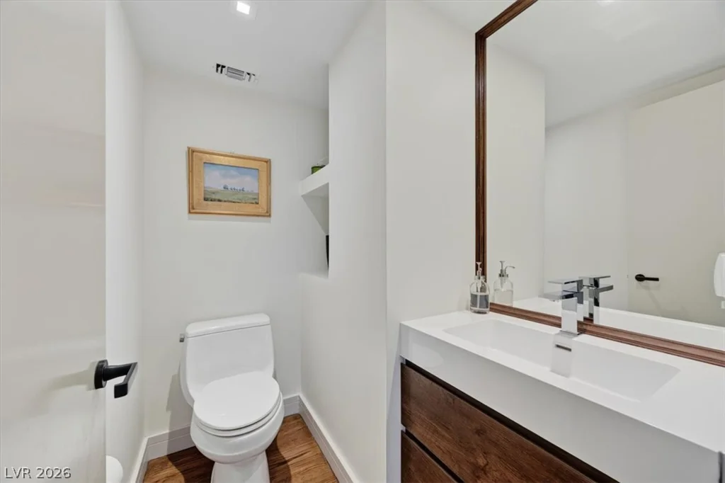 3111 Bel Air, Las Vegas, NV 89109