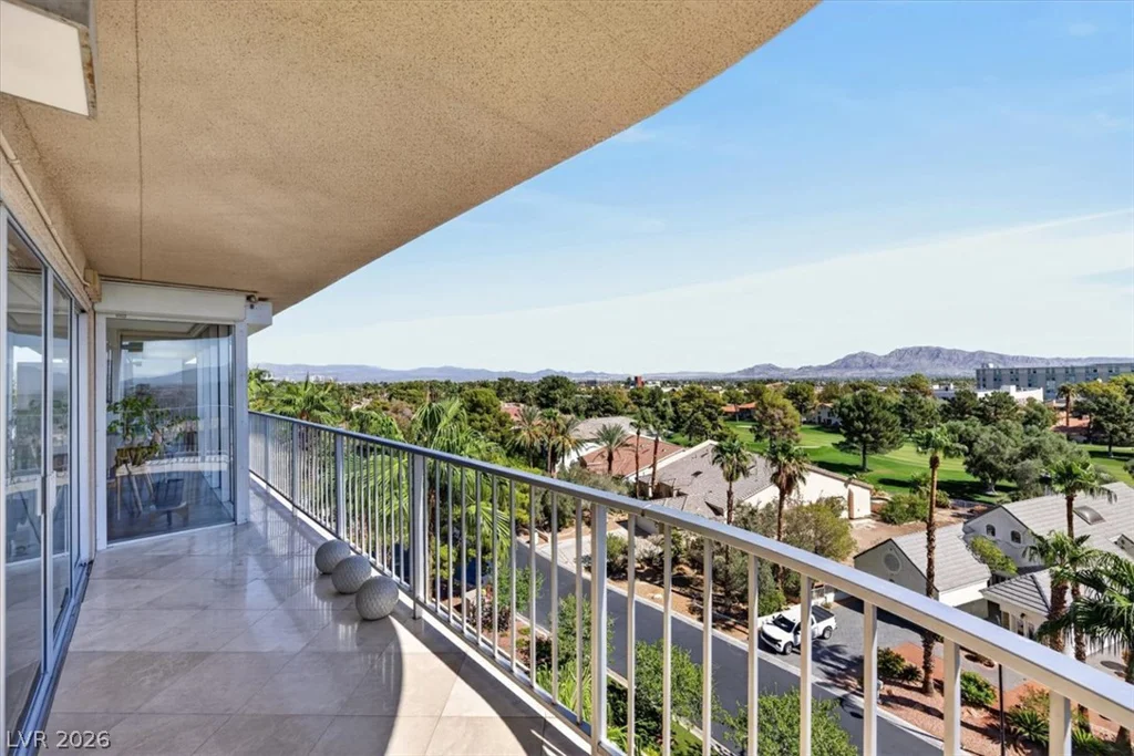 3111 Bel Air, Las Vegas, NV 89109