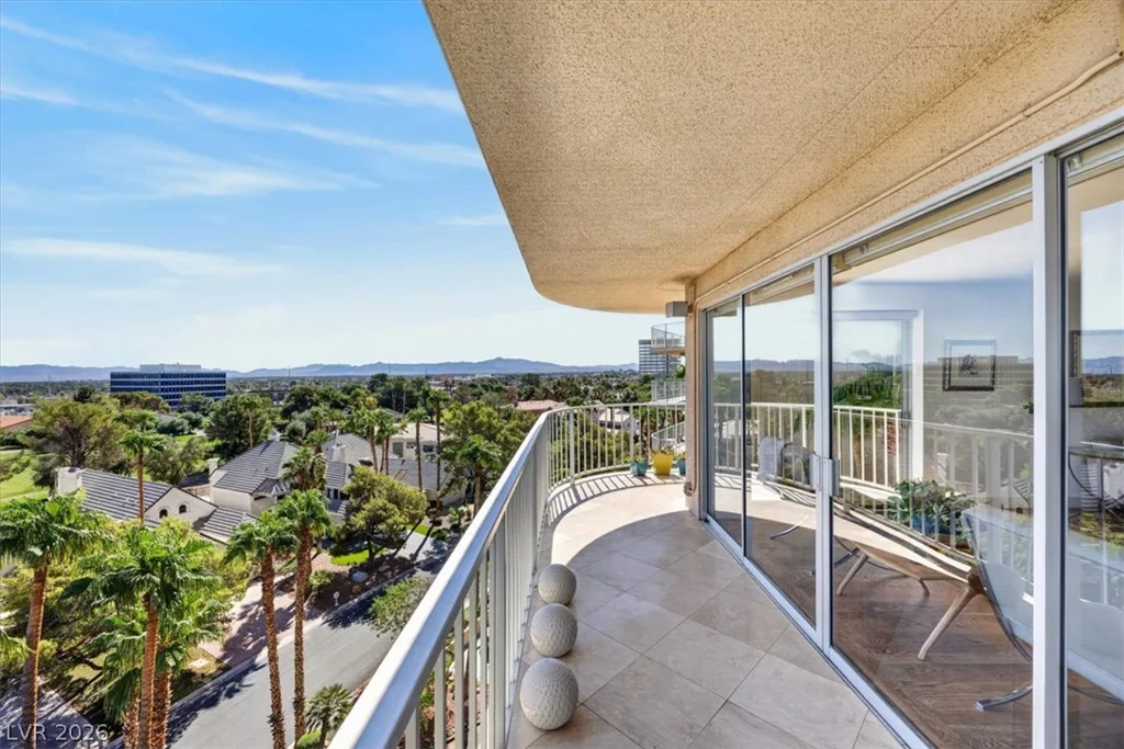 3111 Bel Air, Las Vegas, NV 89109
