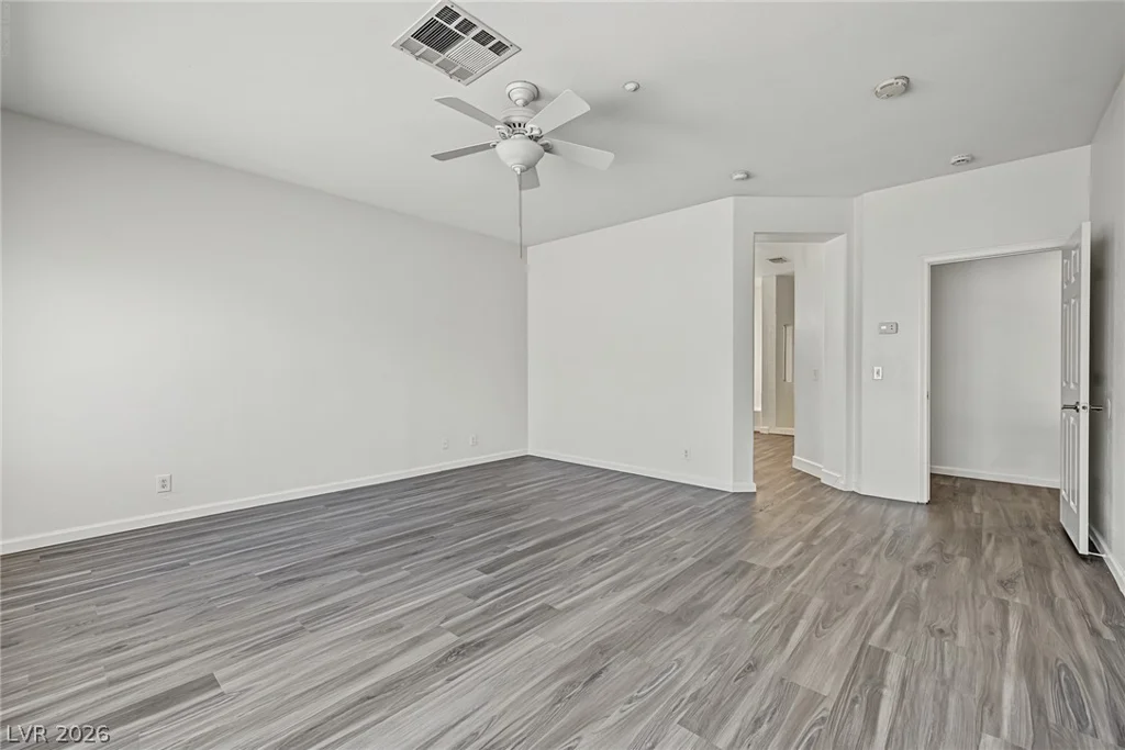 321 John Henry, Henderson, NV 89014