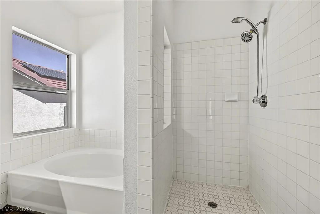 321 John Henry, Henderson, NV 89014