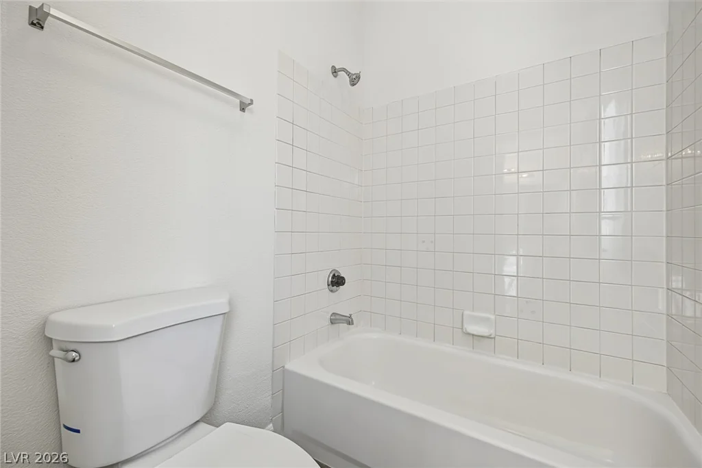321 John Henry, Henderson, NV 89014