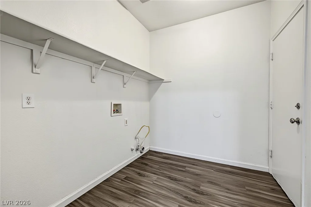 321 John Henry, Henderson, NV 89014