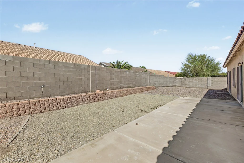 321 John Henry, Henderson, NV 89014