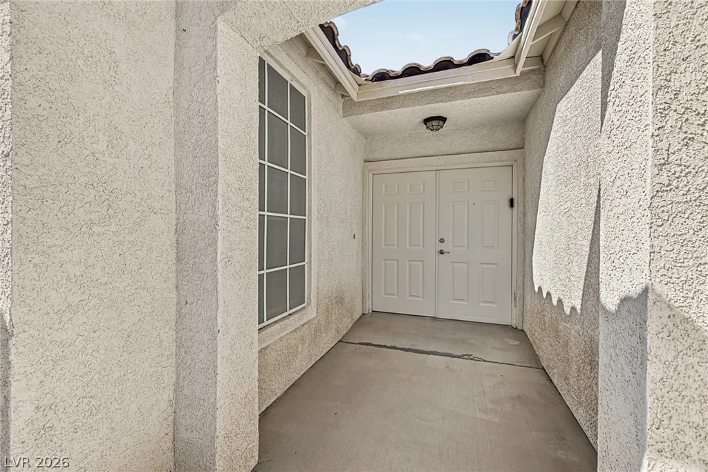 321 John Henry, Henderson, NV 89014