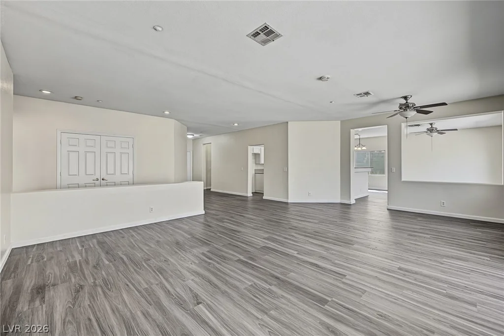 321 John Henry, Henderson, NV 89014
