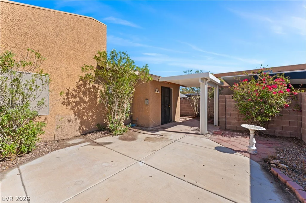 6505 Smokey Pine, Las Vegas, NV 89108