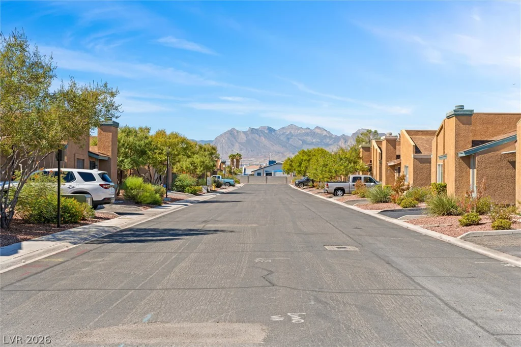 6505 Smokey Pine, Las Vegas, NV 89108