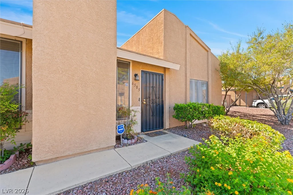6505 Smokey Pine, Las Vegas, NV 89108