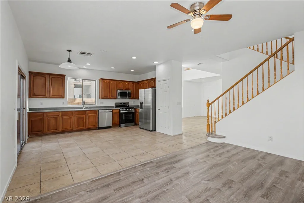 3554 Gloucester Gate, Las Vegas, NV 89122