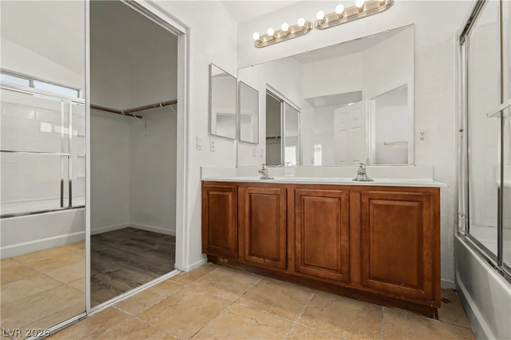 3554 Gloucester Gate, Las Vegas, NV 89122