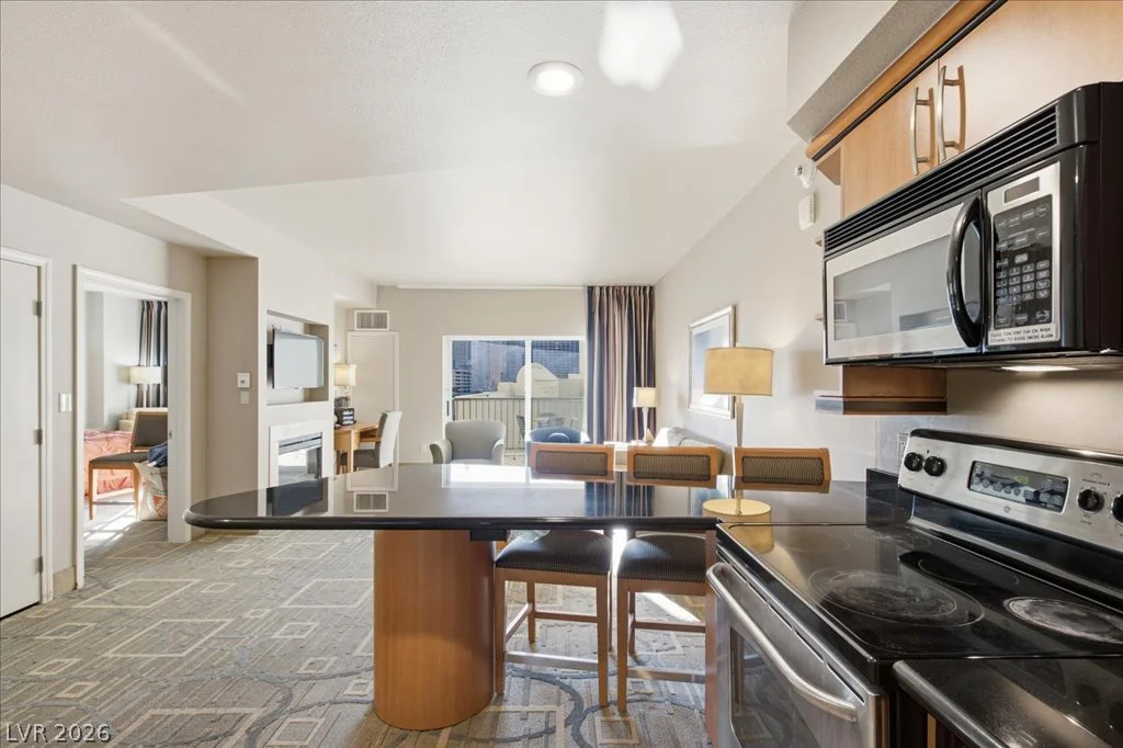 211 Flamingo, Las Vegas, NV 89169