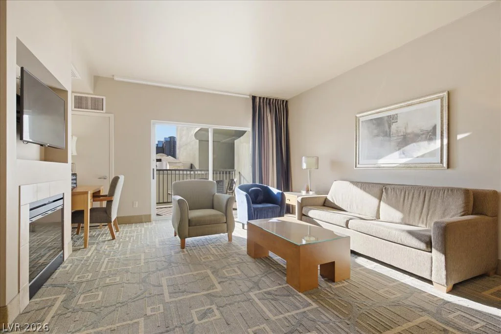 211 Flamingo, Las Vegas, NV 89169