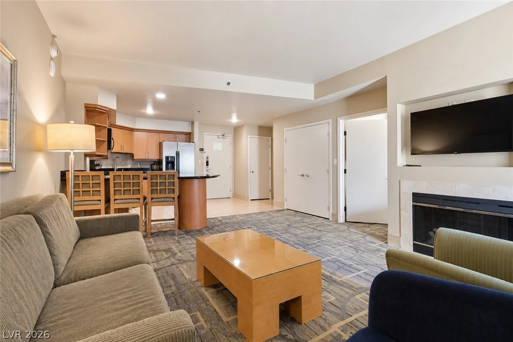 211 Flamingo, Las Vegas, NV 89169