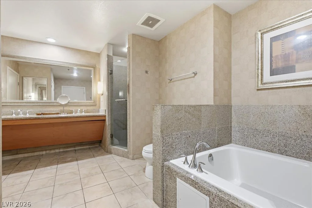 211 Flamingo, Las Vegas, NV 89169