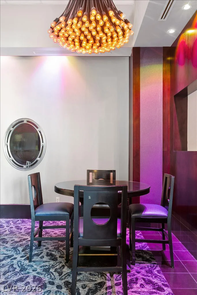 211 Flamingo, Las Vegas, NV 89169