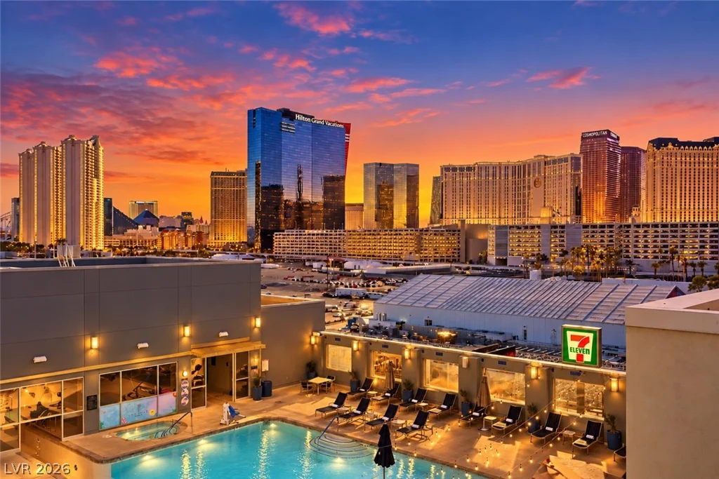 211 Flamingo, Las Vegas, NV 89169