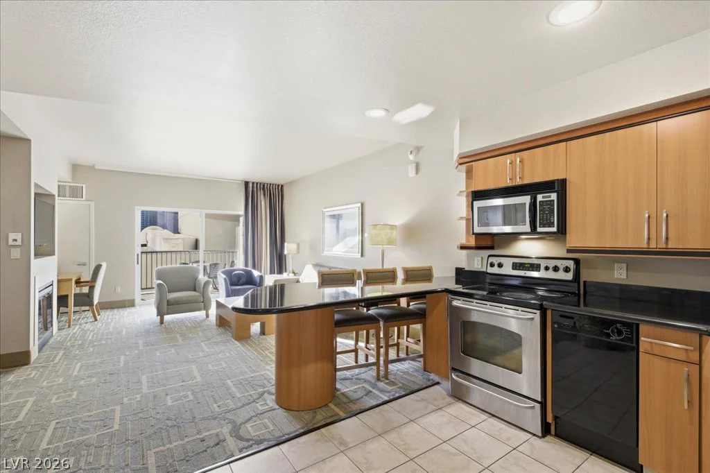 211 Flamingo, Las Vegas, NV 89169
