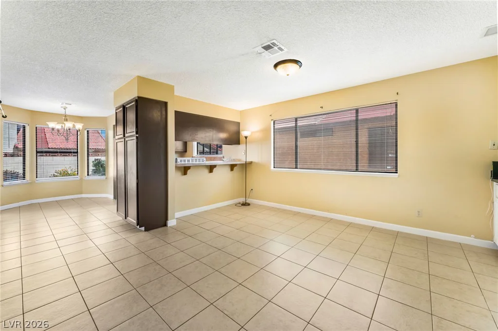 6440 Hartwood, Las Vegas, NV 89108