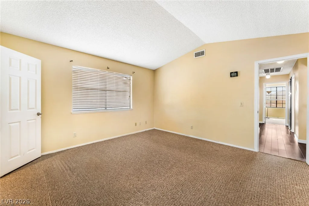 6440 Hartwood, Las Vegas, NV 89108