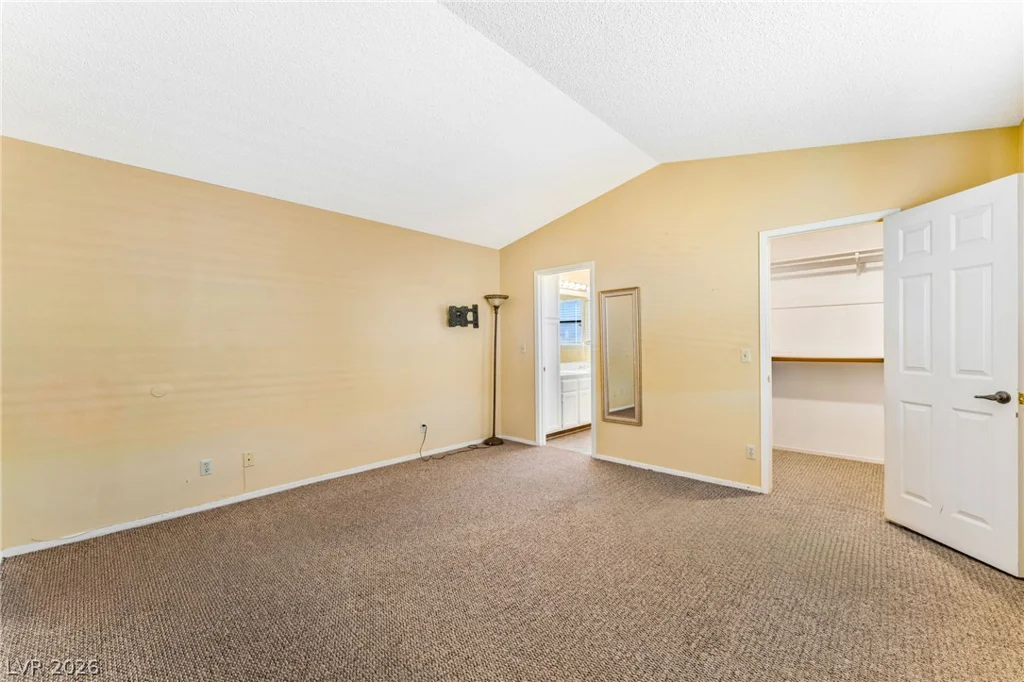 6440 Hartwood, Las Vegas, NV 89108