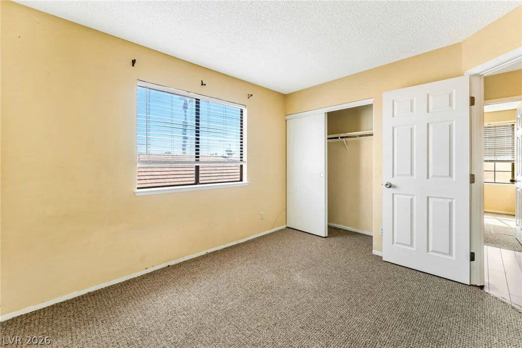 6440 Hartwood, Las Vegas, NV 89108